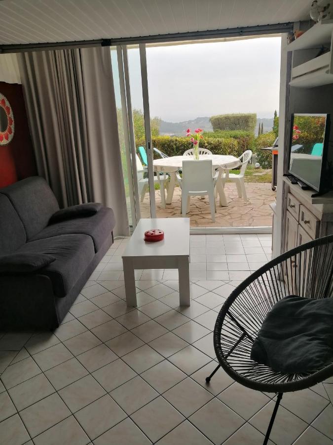 Petit coin de paradis La Croix-Valmer Extérieur photo